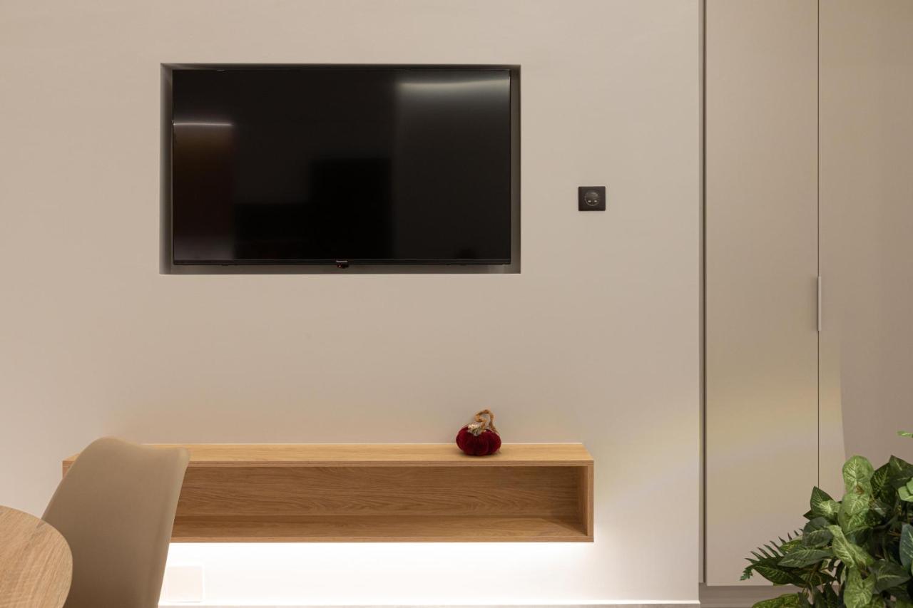 Billmar Luxury Apartment In The Center Of Gytheio Dış mekan fotoğraf